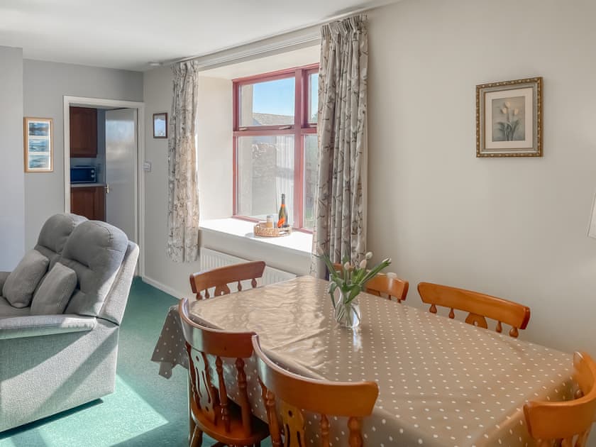 Dining area   | Shepherd’s Cottage - Elwick Farm Holiday Cottages, Belford