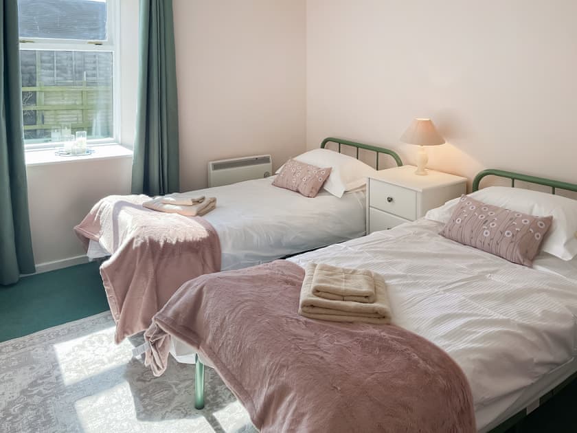 Front twin   | Shepherd’s Cottage - Elwick Farm Holiday Cottages, Belford