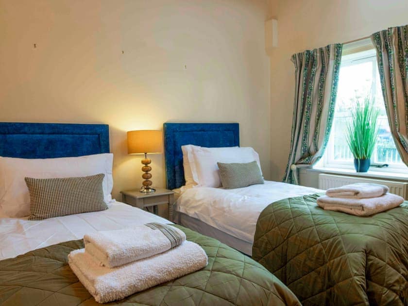 Twin bedroom | The Dairy - The Drewton Estate Cottages, South Cave near Beverley