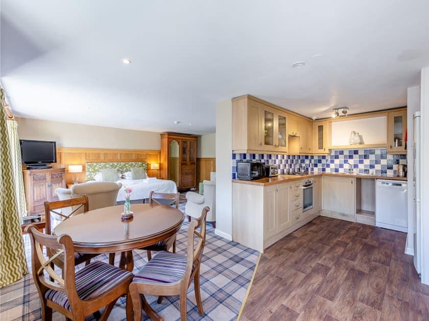 Kitchen/diner | Mulberry - Yewfield Apartments, Hawkshead