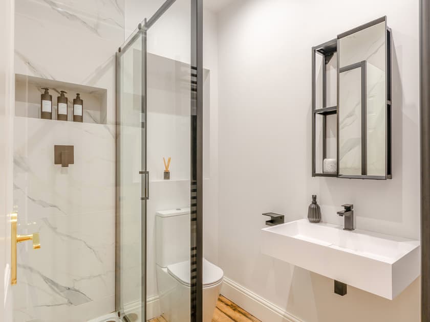 Bathroom | The Maisonette, St Annes