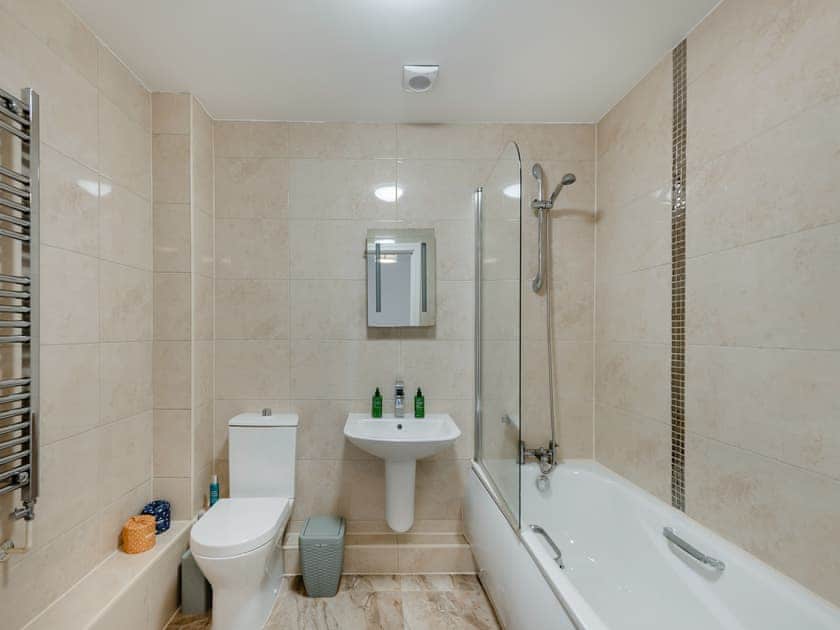 Bathroom | Pier Sands, Paignton