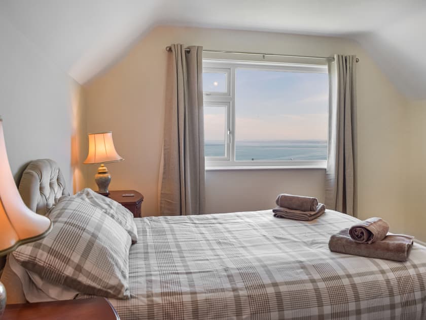 Double bedroom | Yr Encil, New Quay