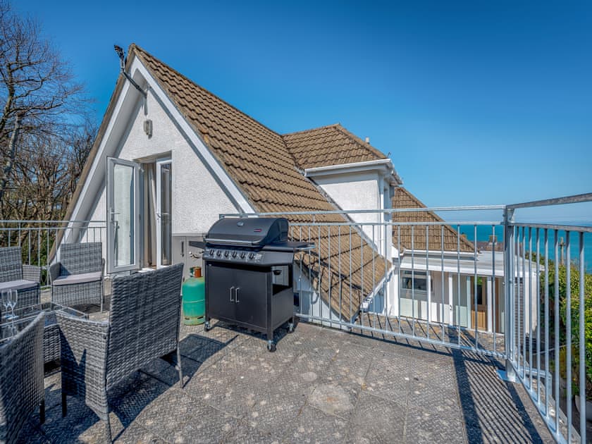 Terrace | Yr Encil, New Quay