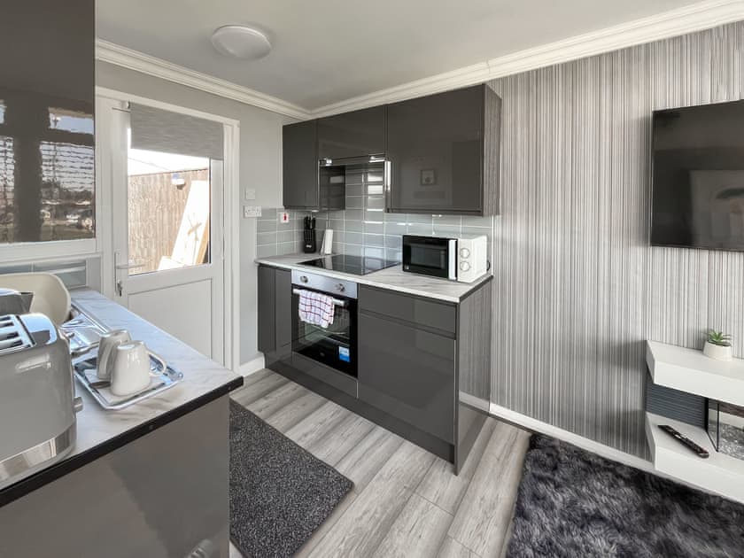 Kitchen | Chalet 61, Chapel St. Leonards