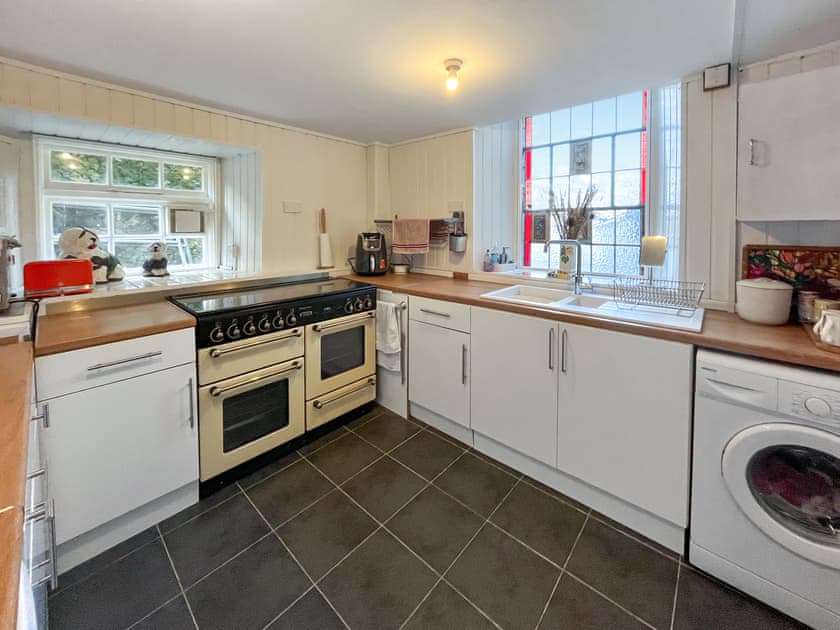 Kitchen | Tabernacle Basement, Mold and the Clwydian Range
