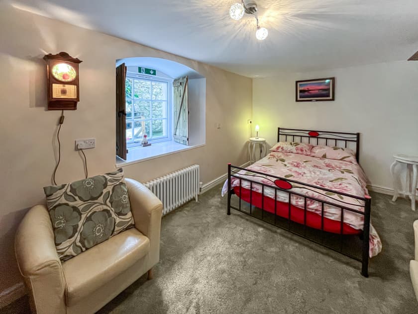 Double bedroom | Tabernacle Basement, Mold and the Clwydian Range