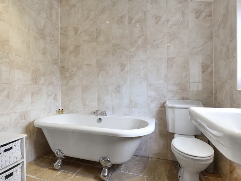 Bathroom | Blossom Cottage, Ham, near Berkeley