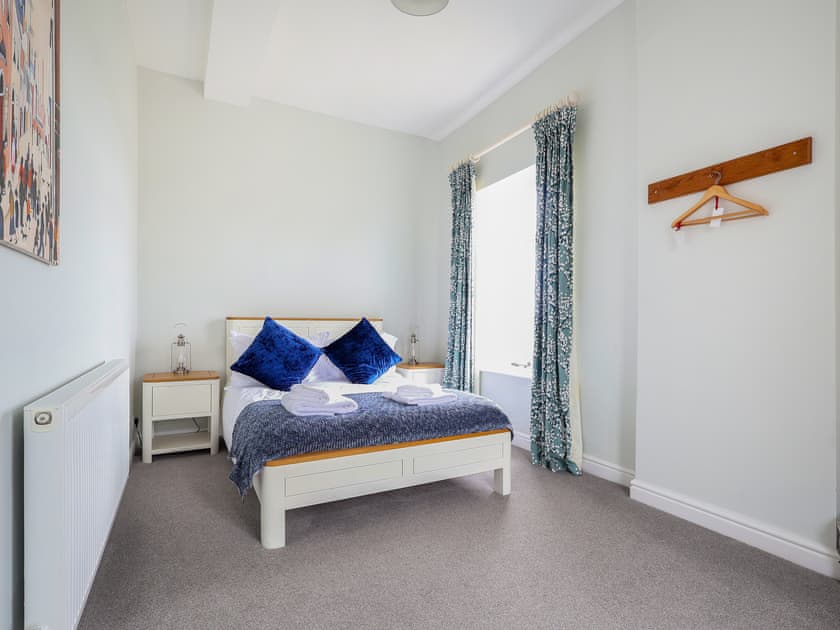 Double bedroom | Salt House - Berkeley Castle, Berkeley