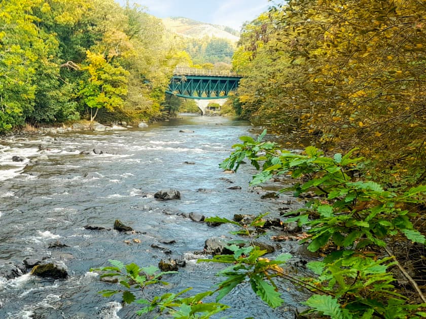 Surrounding area | Riverbank Cottage, Keswick