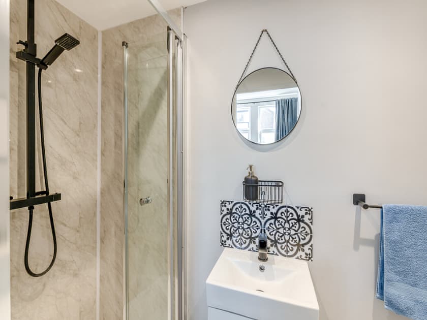 Bathroom | Debenham Lodge, Cliftonville, Margate