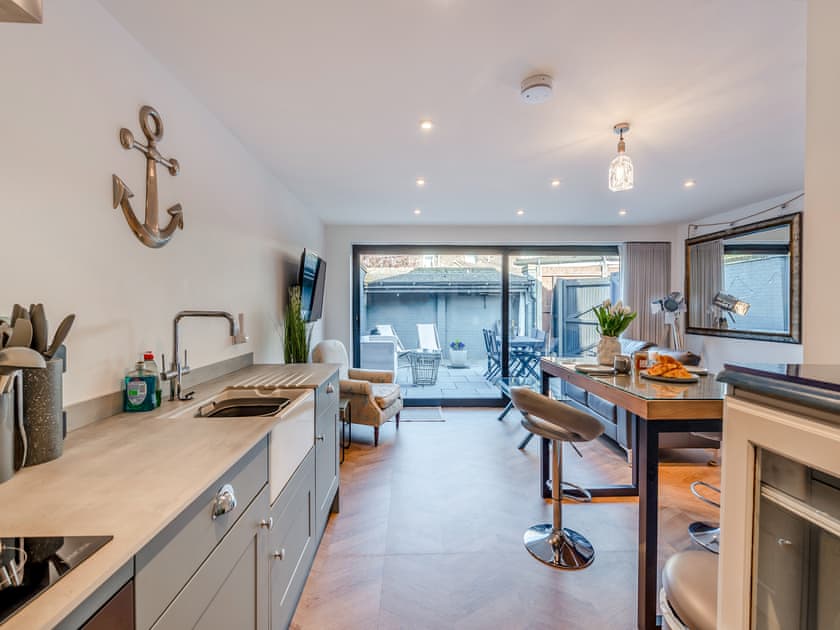 Kitchen | Whitstable Getaways - Harbour Lodge - Seaside Escapes, Whitstable