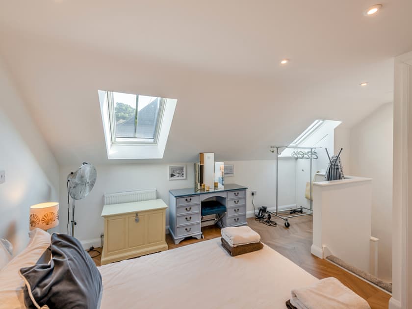 Double bedroom | Whitstable Getaways - Harbour Lodge - Seaside Escapes, Whitstable
