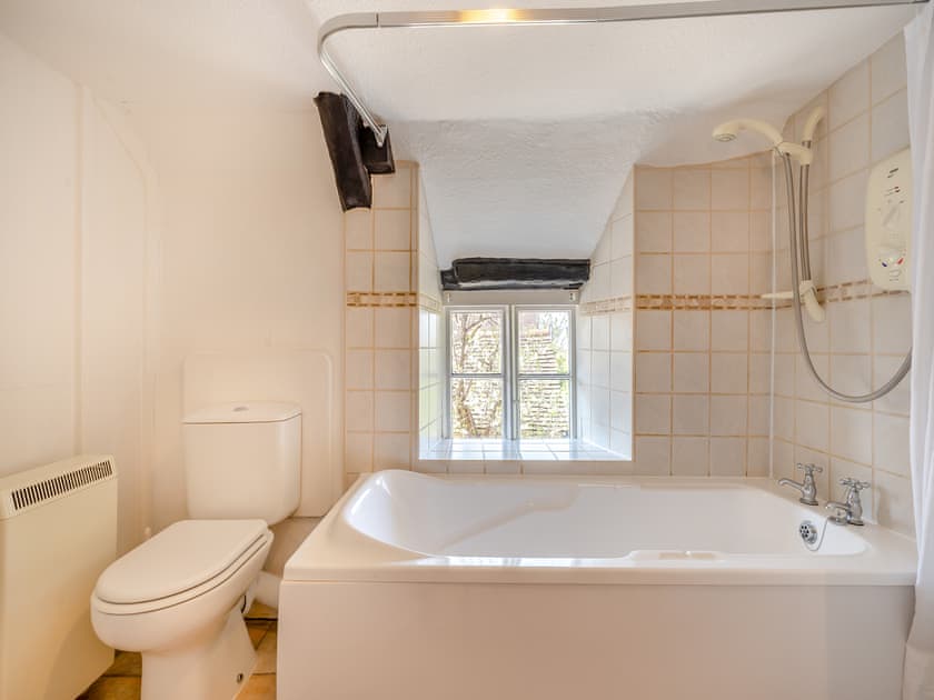 Bathroom | No 18 - Sturminster Retreats, Sturminster Newton