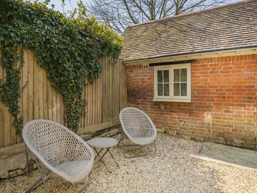 Sitting-out-area | No 18 - Sturminster Retreats, Sturminster Newton