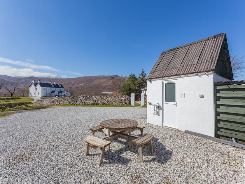 Exterior | Canisp Studio Apartment - Inchnadamph Lodge Properties, Inchnadamph, near Lochinver