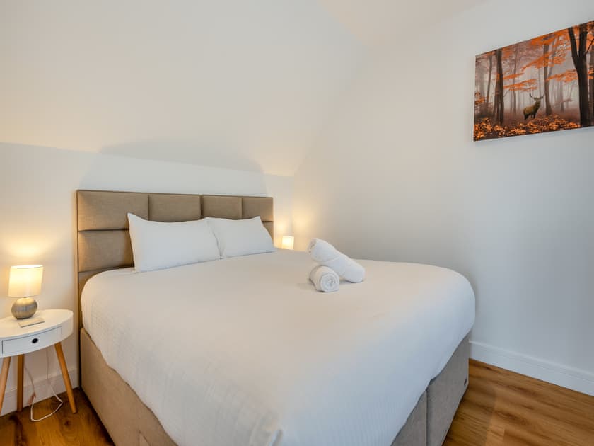 Super King Size bed  | Starlight - Talog Country Retreat, Talog