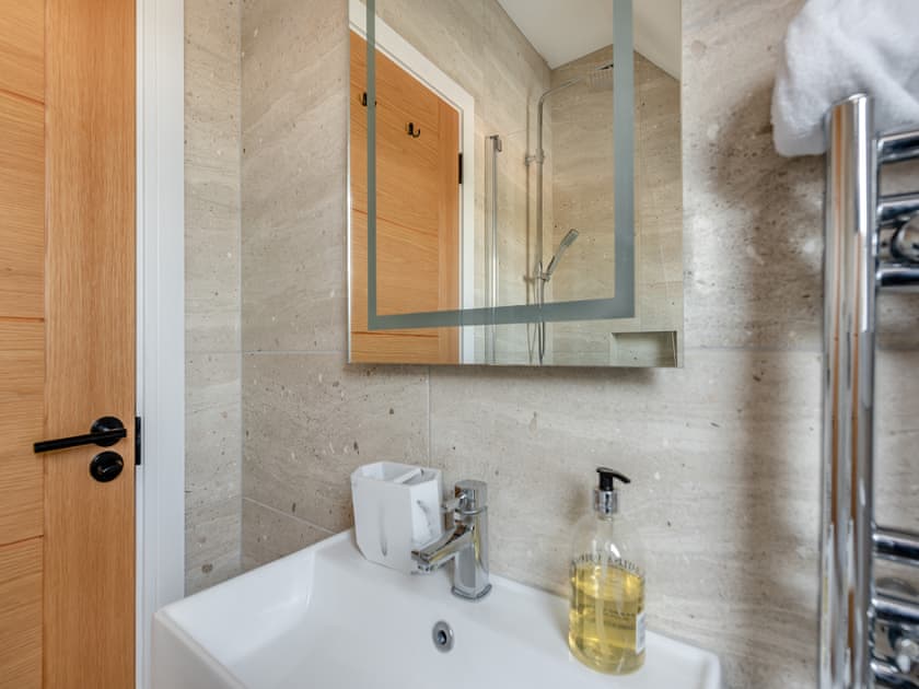 Bathroom | Starlight - Talog Country Retreat, Talog