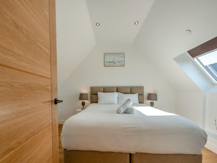 Super King Size bed | Moonlight - Talog Country Retreat, Talog