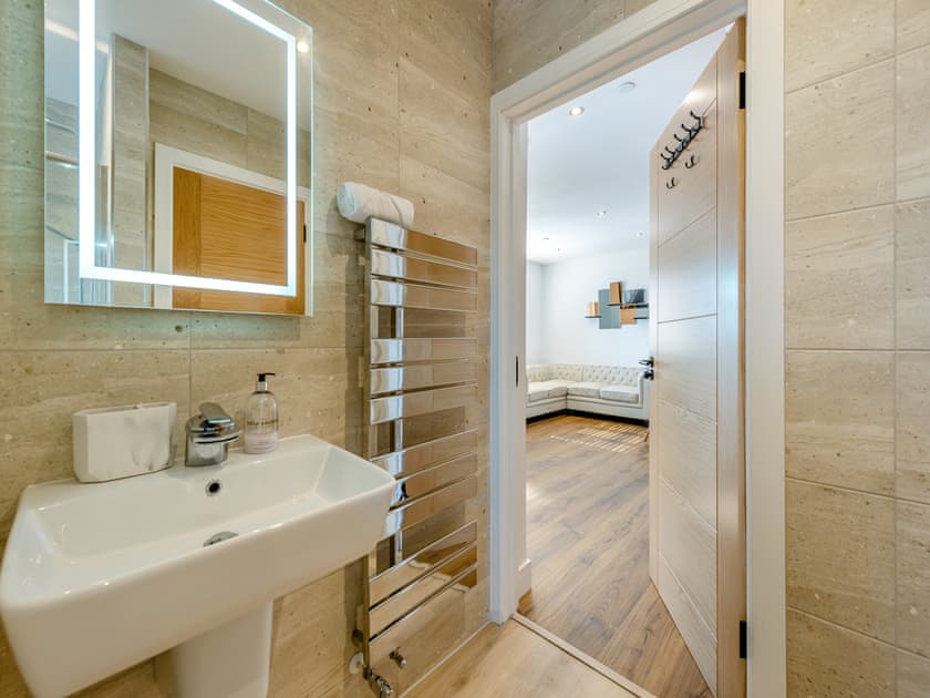 Shower room | Moonlight - Talog Country Retreat, Talog