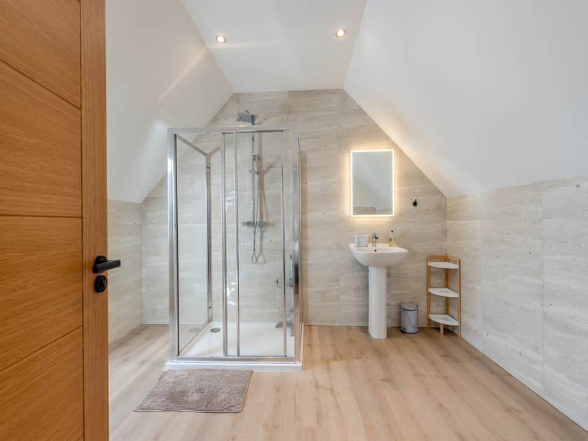 Shower room | Shooting Star - Talog Country Retreat, Talog