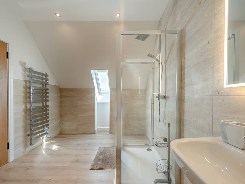 Shower room | Shooting Star - Talog Country Retreat, Talog