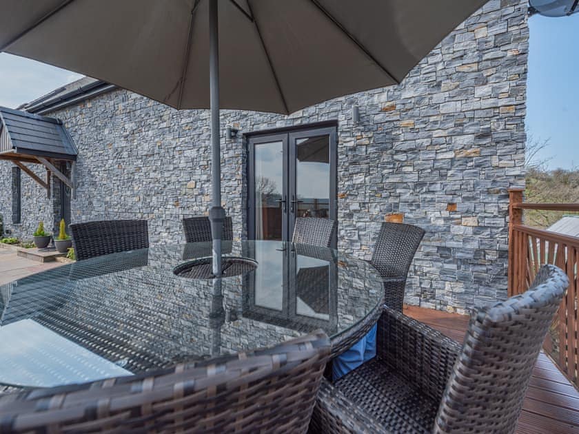 Sitting-out-area | Shooting Star - Talog Country Retreat, Talog