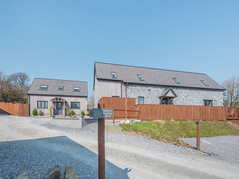 Exterior | Shooting Star - Talog Country Retreat, Talog
