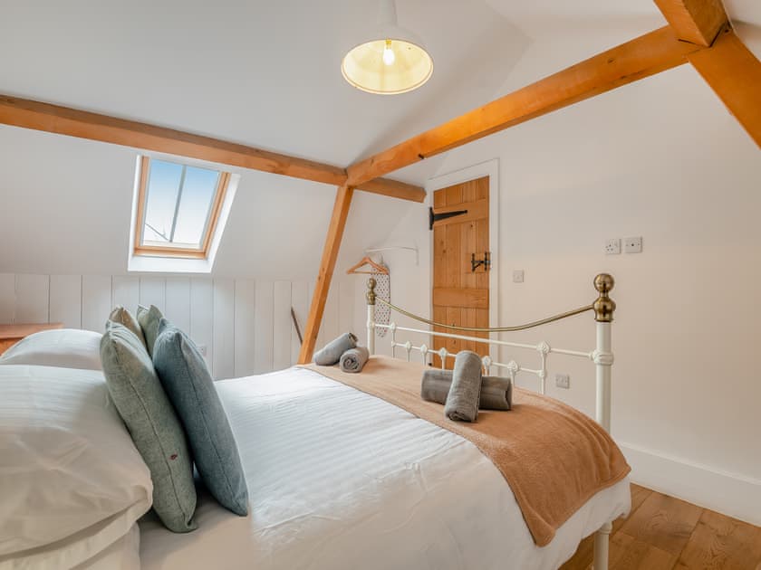 Double bedroom | The Hay Barn - Milton End Farm Barns, Arlingham, near Frampton-on-Severn