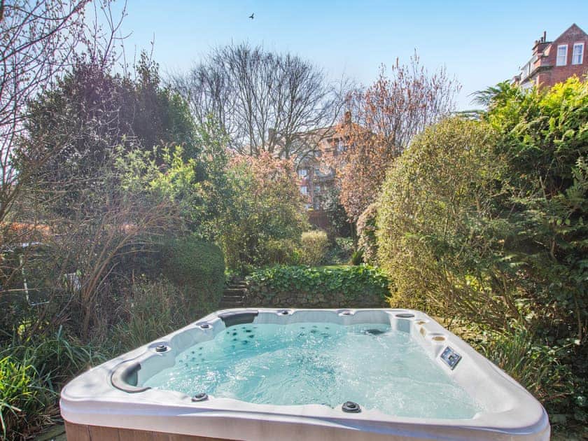 Hot tub | Holbeck House, Scarborough