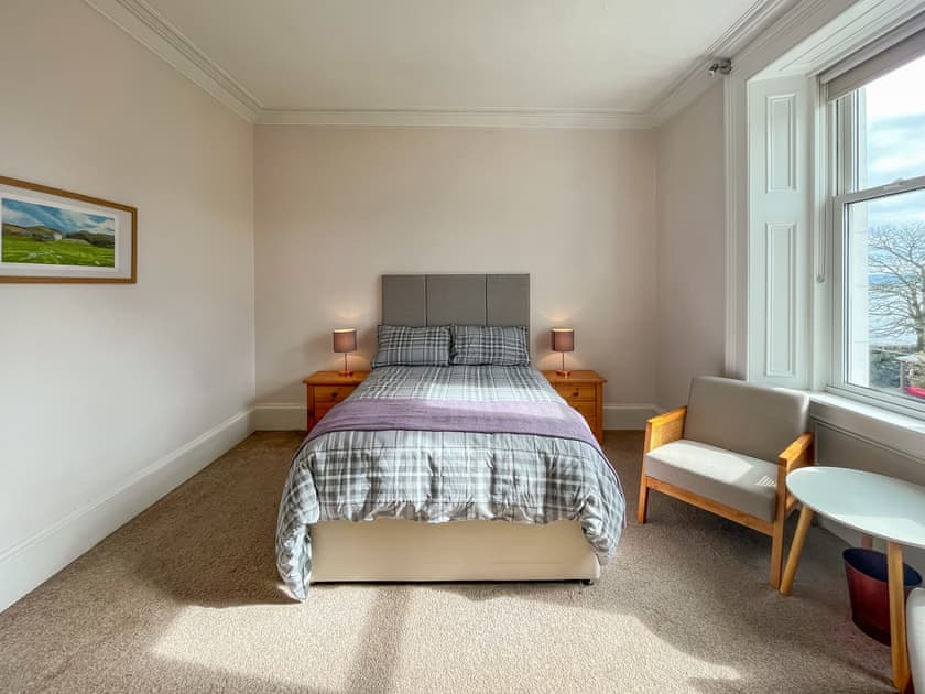 Double bedroom | Glenfyne Apartment - Seaside House, Ardrishaig, near Lochgilphead