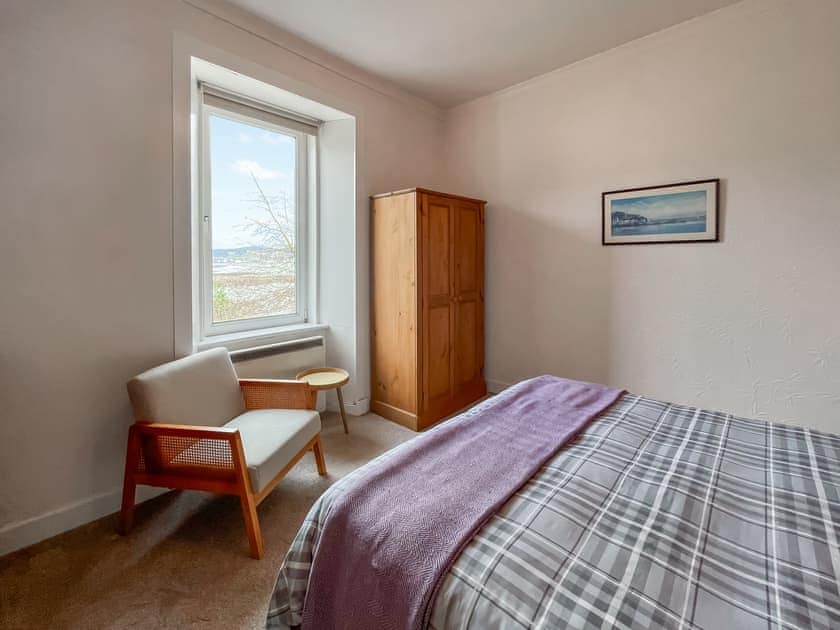 Double bedroom | Glenfyne Apartment - Seaside House, Ardrishaig, near Lochgilphead