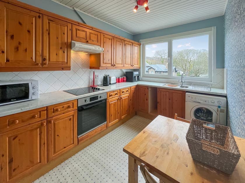 Kitchen | Glengilp Apartment - Seaside House, Ardrishaig, near Lochgilphead