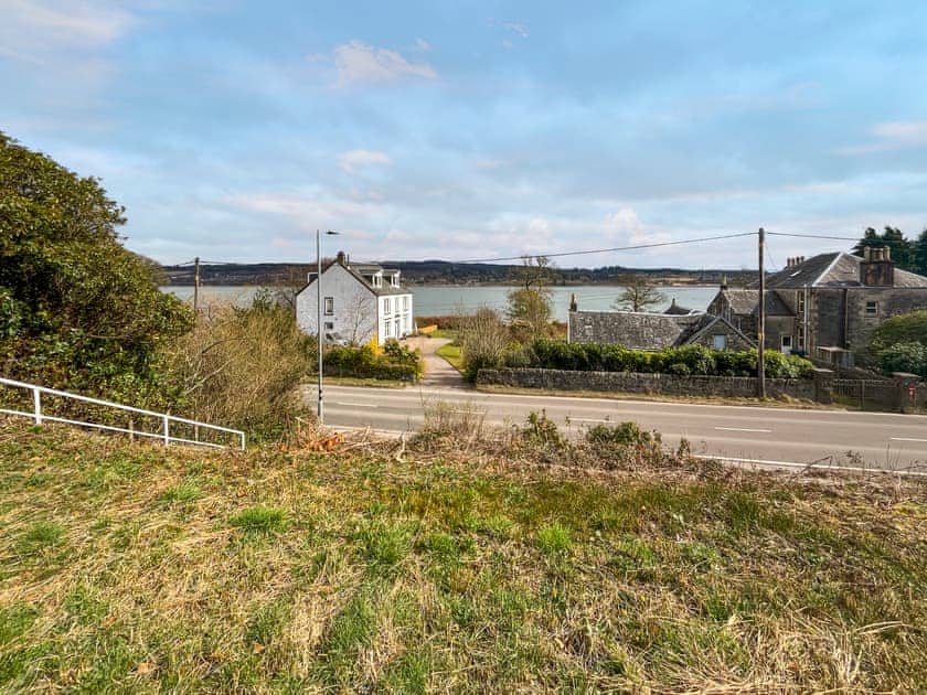Surrounding area | Glengilp Apartment - Seaside House, Ardrishaig, near Lochgilphead
