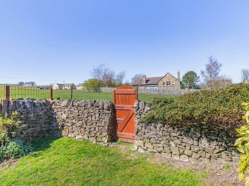 Outdoor | Meadow View, Peak Dale, near Buxton