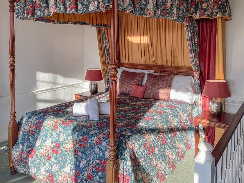 Double bedroom | The German Room - Country House Holidays, Lairg