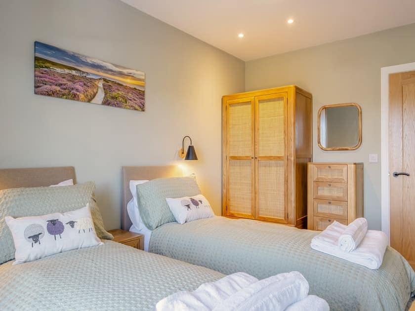 Twin bedroom | The Old Cowshed, Thorness