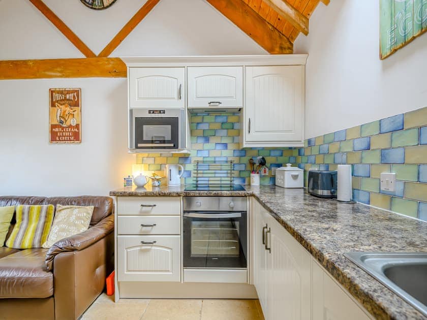 Kitchen | The Cow Shed - Milton End Farm Barns, Arlingham, near Frampton-on-Severn