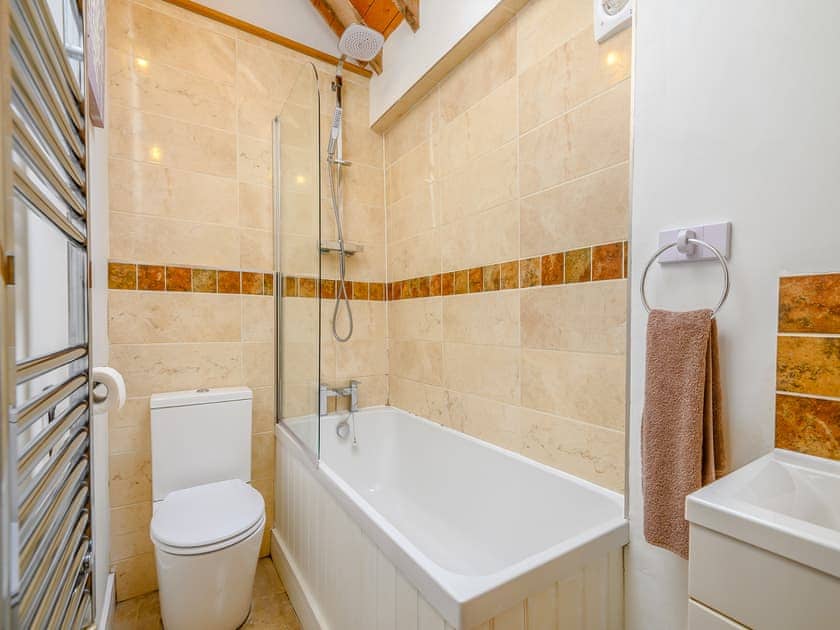 Bathroom | The Cow Shed - Milton End Farm Barns, Arlingham, near Frampton-on-Severn