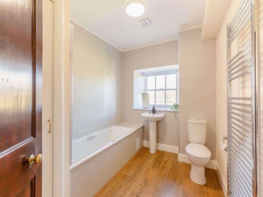 Bathroom | The Old Bakery - Paxton House, Berwick-Upon-Tweed