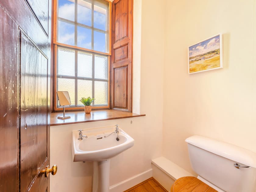 Bathroom | The Old Bakery - Paxton House, Berwick-Upon-Tweed