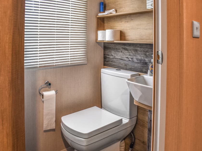 Double bedroom | Daisy, Corton, near Lowestoft