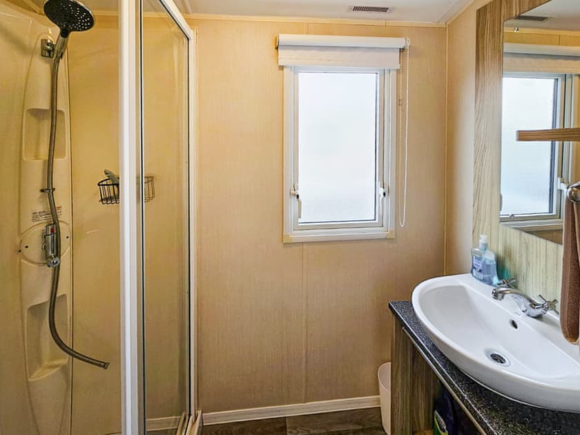 Bathroom | Court Lodge, Rhyl