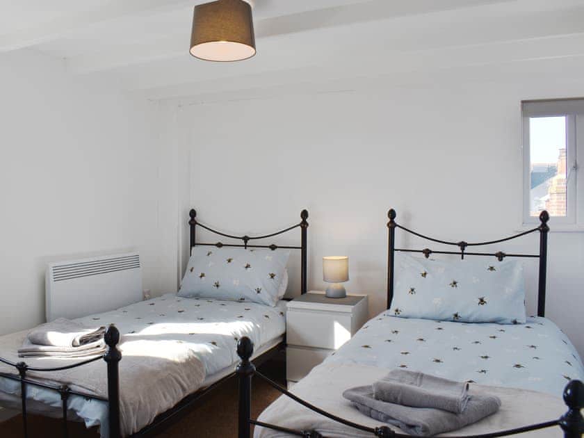 Twin bedroom | The Perfect View, Whitby