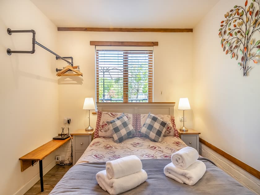 Double bedroom | Ash - Chestnut Tree Barns, Ilketshall St Margaret