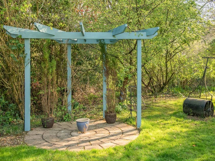 Garden and grounds | Moorland Lodge, Holt Wood, near Wimborne