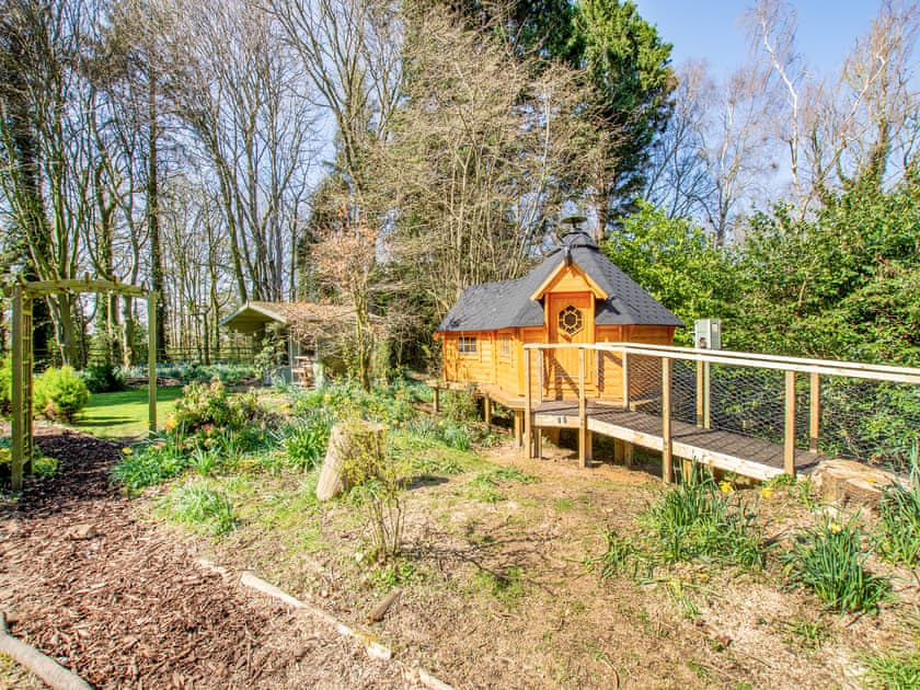 Outdoor area | Lawnswood, Brompton-by-Sawdon