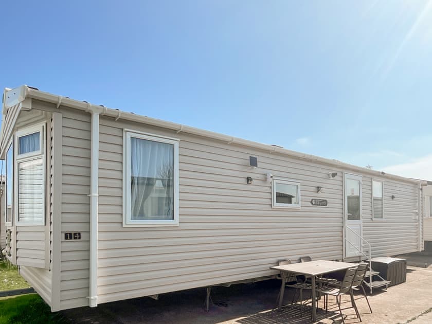 Exterior | Stephanie, Rhyl
