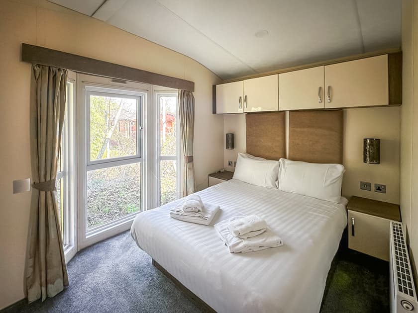 Double bedroom | Dorado - Felmoor Cabin Escapes, Morpeth