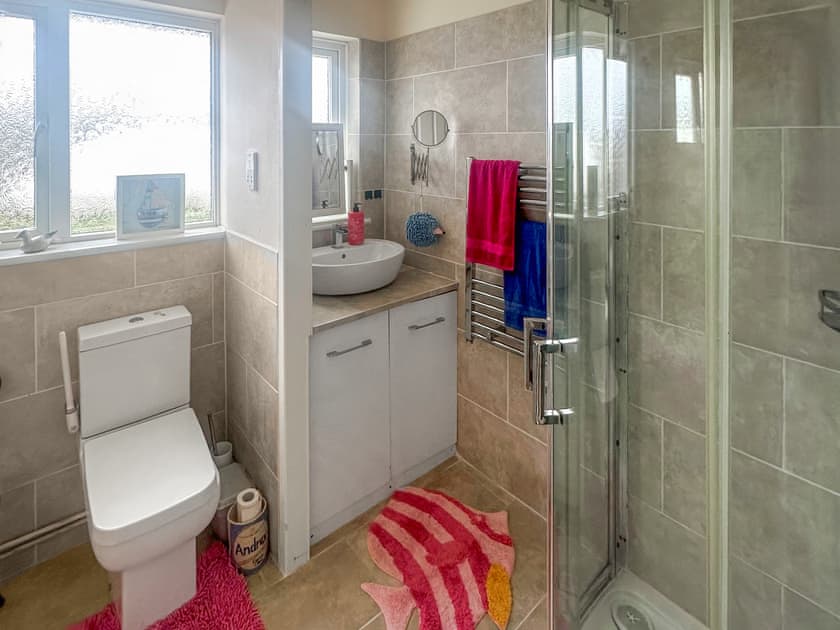 Shower room | The Roost - Owls Range, Woodbury Salterton, near Exmouth